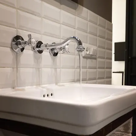 Apartamento Chic Industrial Design By Vatican Museum